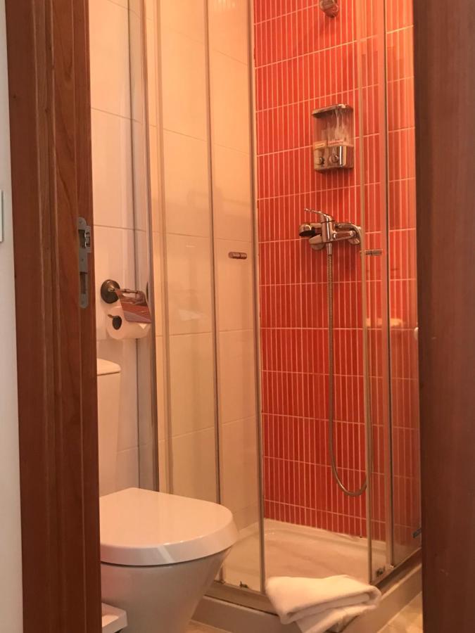 Royal Guesthouse Aveiro Esterno foto